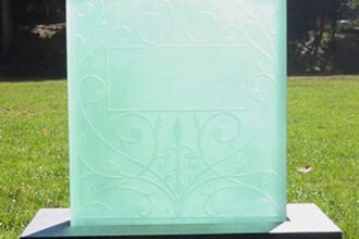 スピリチュアルブライトSB301（光り墓／アートガラスモニュメント）