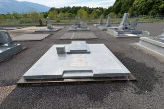 【墓石建替え工事】名古屋市対応|三重県いなべ市 北勢町向平 向平霊園|和型墓石から洋型墓石へ|施工事例